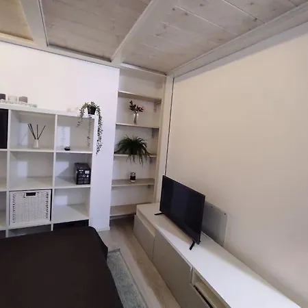 Duomo Porta Venezia Mini Loft Con Wifi E Netflix Apartment *