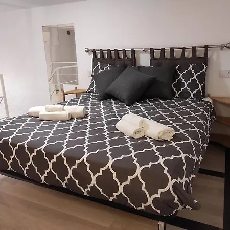 Apartment Duomo Porta Venezia Mini Loft Con Wifi E Netflix *